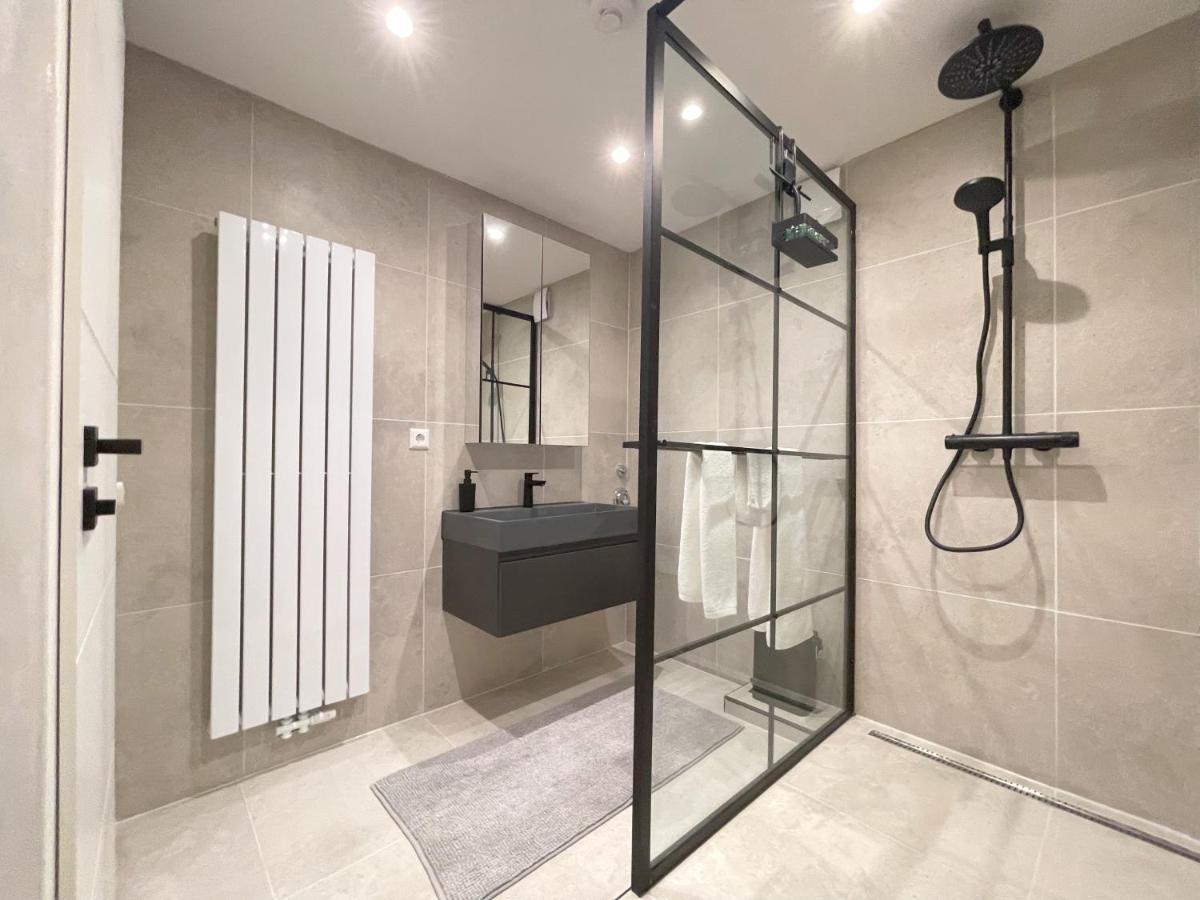 F10 Apartments אולם מראה חיצוני תמונה