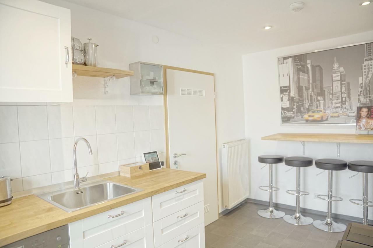 F10 Apartments אולם מראה חיצוני תמונה